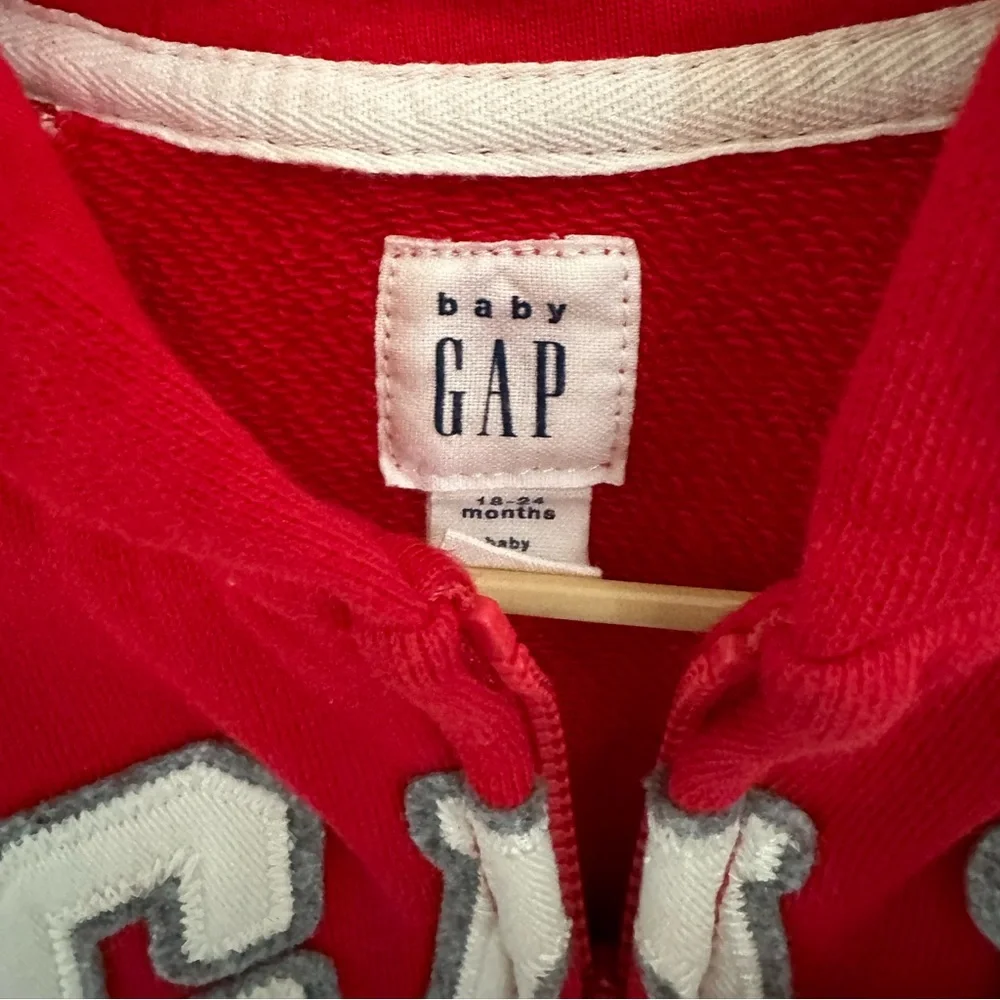 3/$25 GAP Baby Boy Red Logo Full-Zip Hoodie 100% Cotton Casual Jacket 18–24M